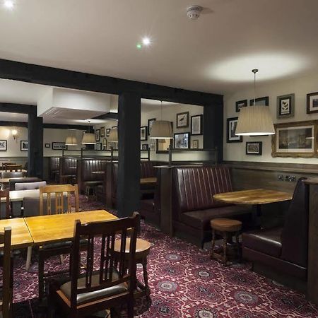 ホテルThe White Hart カロンプトン エクステリア 写真