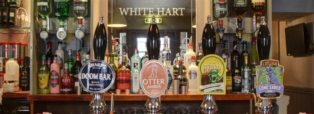 ホテルThe White Hart カロンプトン エクステリア 写真