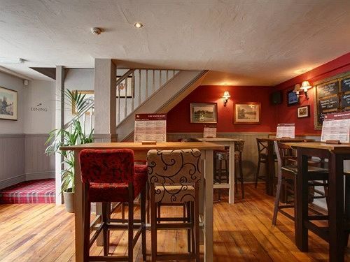 ホテルThe White Hart カロンプトン エクステリア 写真