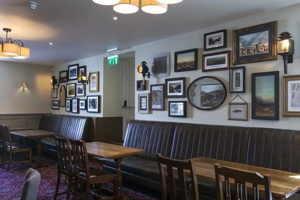 ホテルThe White Hart カロンプトン エクステリア 写真
